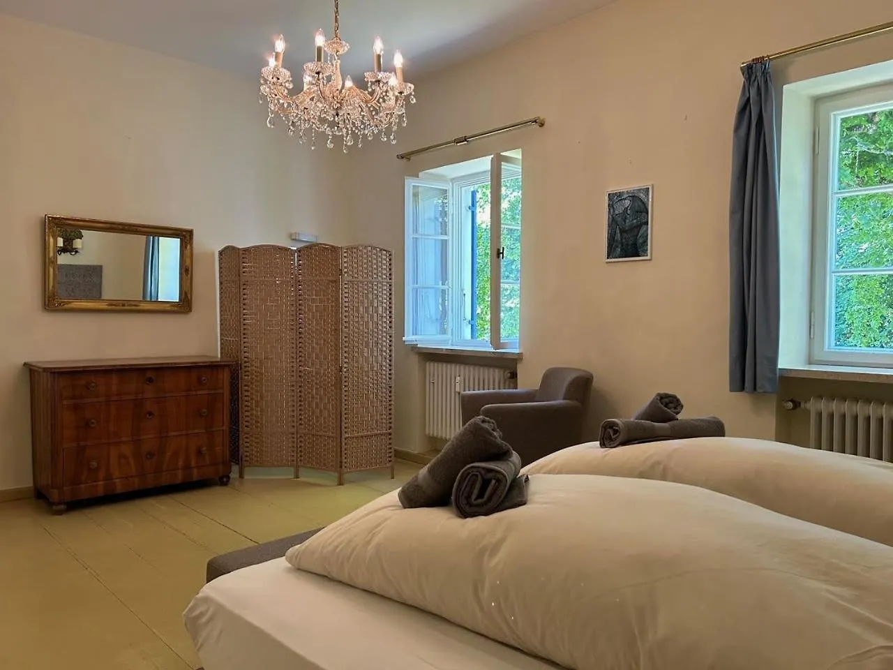Ferienwohnung Villa Victoria Mit Grandiosem Seeblick Und Gartennutzung In Jugendstil Villa Gstadt am Chiemsee 0*,  Tyskland